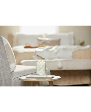 Yankee Candle White Gardenia Signature (velký) – luxusní květinová svíčka