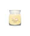 Yankee Candle Vanilla Cupcake Signature (střední) – sladká vanilková vůně