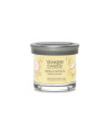 Yankee Candle Vanilla Cupcake Signature Tumbler (malý) – sladká vanilková vůně v kompaktním skle
