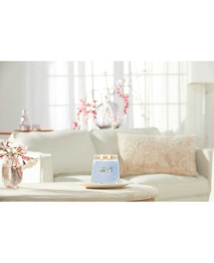 Yankee Candle A Calm & Quiet Place Signature (střední) – vůně pro klidnou atmosféru