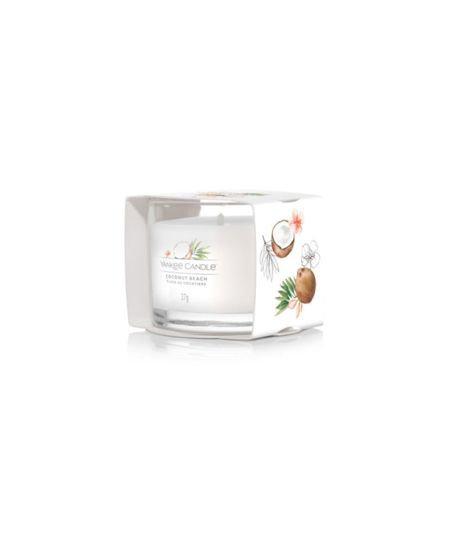 Yankee Candle Coconut Beach votivní svíčka ve skle – exotická vůně tropického ráje