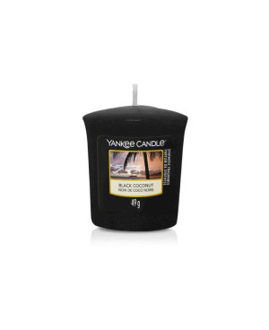 Vonná svíčka Yankee Candle Black Coconut votivní – exotická vůně kokosu